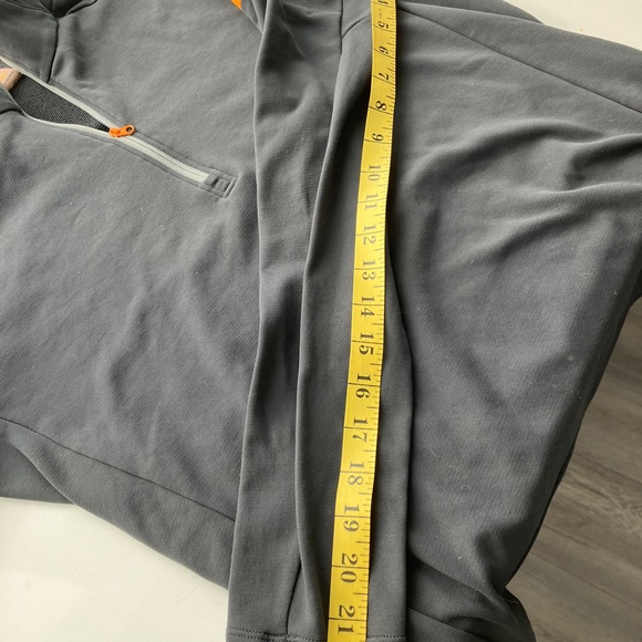 Arc’teryx’s heavy weight base layer - Picture 7 of 7